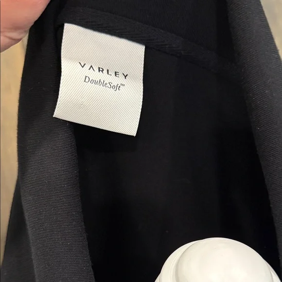 Varley Black Garcia Zip Through Sweatshirt NWOT - Picture 8 of 9